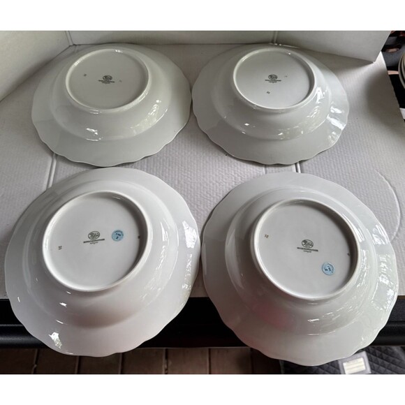 Set of 4 Hutschenreuther Mirabell Maria Theresa Scalloped Soup Bowls 9 1/4" - Picture 4 of 5